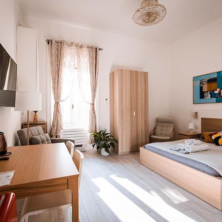 5Min From Citta Alta Chic Bergamo City Apartment Exterior foto